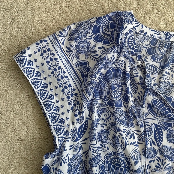 Talbots Cotton Floral Peasant Keyhole Top Blue/White Size 2X Lightweight Summer - Picture 5 of 11
